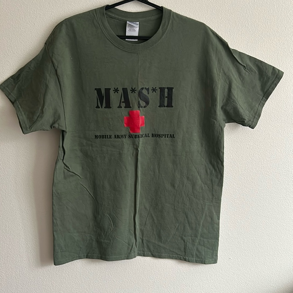 MASH  TShirt by Gildan  Men's Short Sleeve...SIZE: L ... 100% Ultra Cotton